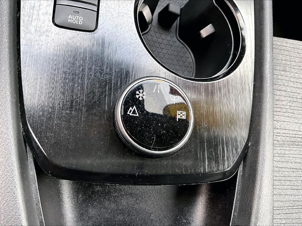 Certified 2023 Nissan Rogue SV AWD/4WD image 26
