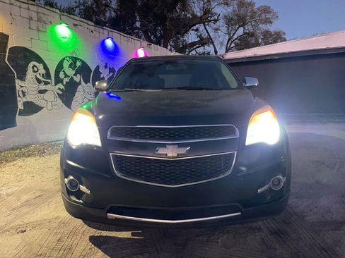 Used 2010 Chevrolet Equinox LT w/ Chrome Appearance Package image 2