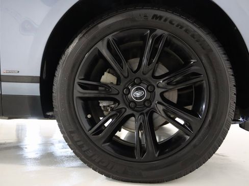 Used 2020 Land Rover Range Rover Velar R-Dynamic S image 73