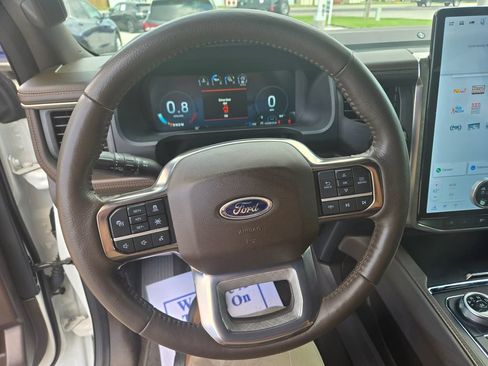 Used 2024 Ford Expedition King Ranch AWD/4WD image 12