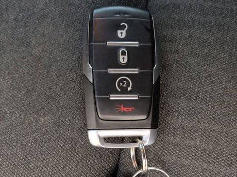 Used 2021 RAM 1500 Big Horn AWD/4WD image 35