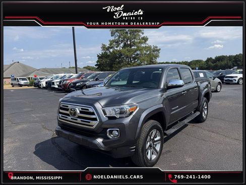 Used 2019 Toyota Tacoma Limited RWD image 1
