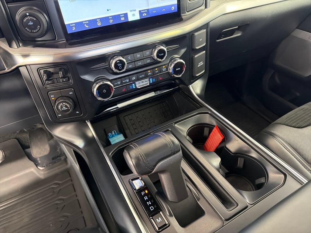 Used 2023 Ford F150 Raptor w/ Raptor Carbon Fiber Package AWD/4WD image 17