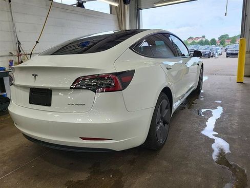 Used 2023 Tesla Model 3 Standard Range RWD image 6
