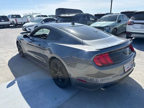 Used 2021 Ford Mustang Coupe w/ Black Accent Package RWD image 3