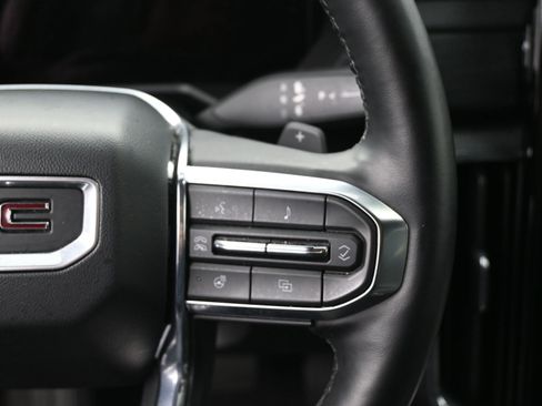 Certified 2025 GMC Acadia Elevation image 12