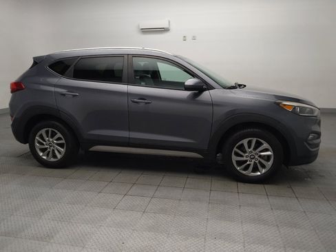 Used 2018 Hyundai Tucson SEL FWD image 11