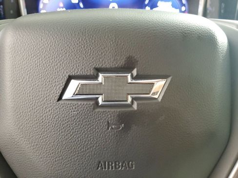 Used 2024 Chevrolet Silverado 1500 ZR2 image 22