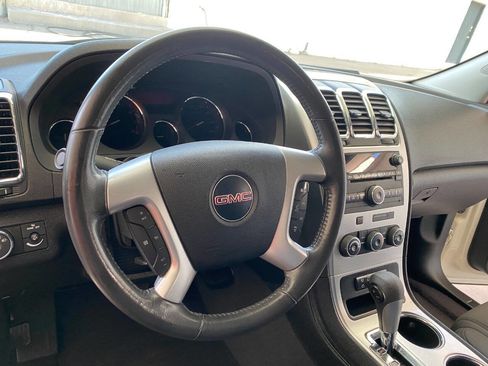 Used 2010 GMC Acadia SL w/ Preferred Package image 25