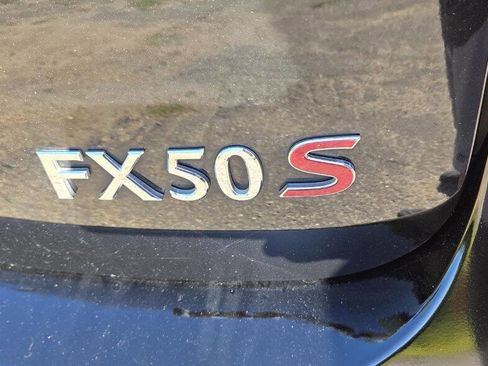 Used 2011 INFINITI FX50 AWD w/ Sport Pkg image 10