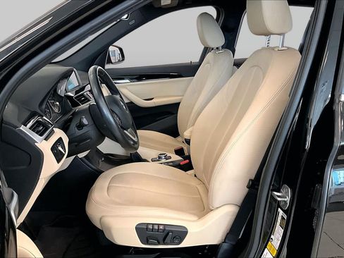 Used 2017 BMW X1 sDrive28i FWD image 7