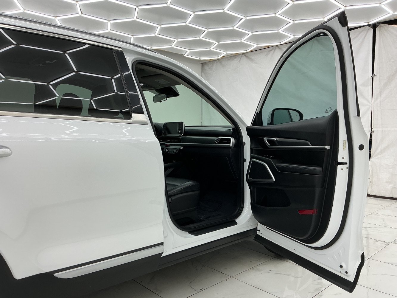 Used 2020 Kia Telluride S AWD/4WD image 17