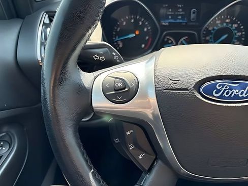 Used 2015 Ford Escape Titanium FWD image 18