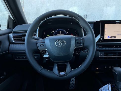 New 2026 Toyota Camry SE image 31