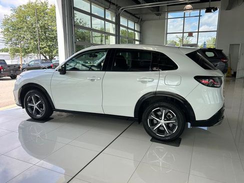 Used 2023 Honda HR-V EX-L image 11