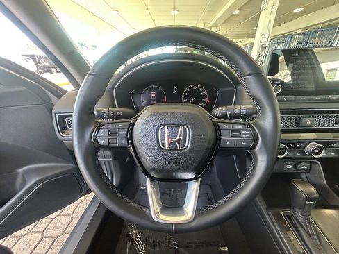 Used 2023 Honda Civic EX-L image 14