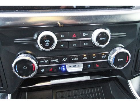 Used 2025 Ford F150 Raptor AWD/4WD image 28