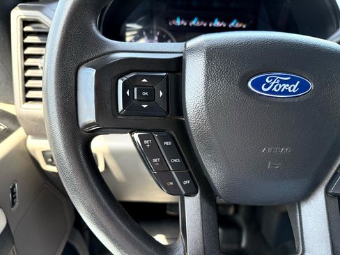 Used 2022 Ford F250 XL w/ Power Equipment Group image 17