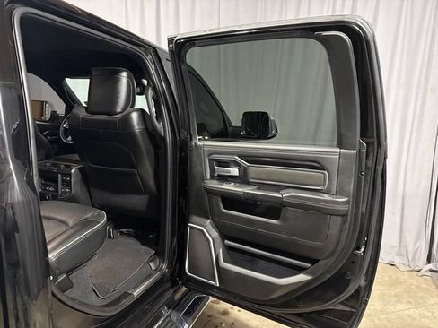 Used 2022 RAM 2500 Laramie AWD/4WD image 33