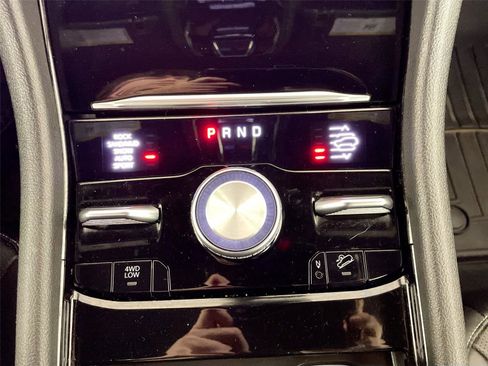 Used 2023 Jeep Grand Cherokee L Overland image 15