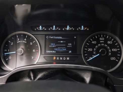 Used 2020 Ford F150 XLT w/ Equipment Group 302A Luxury image 18