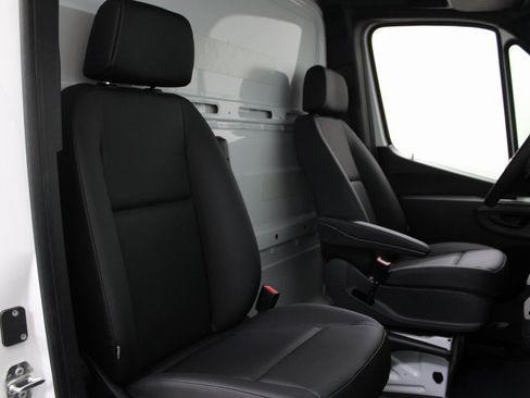 New 2023 Mercedes-Benz Sprinter 3500 image 9