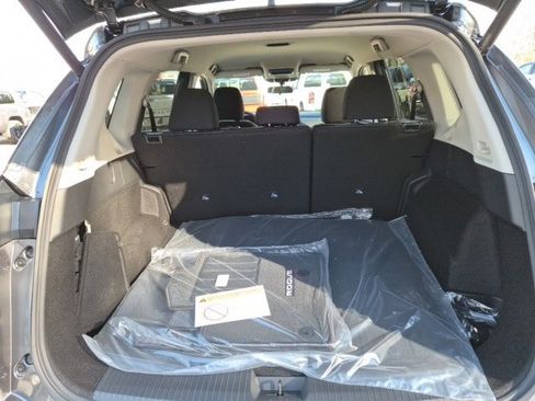 New 2026 Nissan Rogue SV image 10