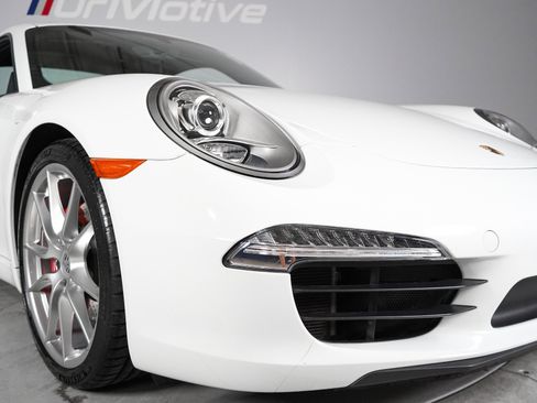 Used 2015 Porsche 911 Carrera S RWD image 37