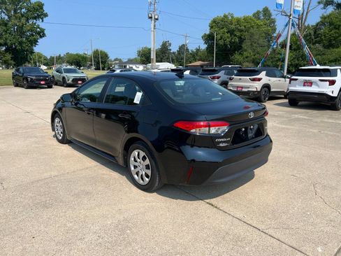 Used 2024 Toyota Corolla LE FWD image 5