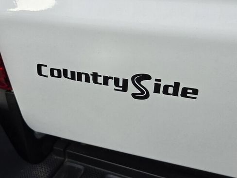 Used 2025 Ford F250 XLT w/ FX4 Off-Road Package AWD/4WD image 28