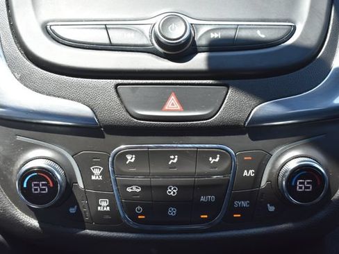 Used 2020 Chevrolet Equinox LT AWD/4WD image 29