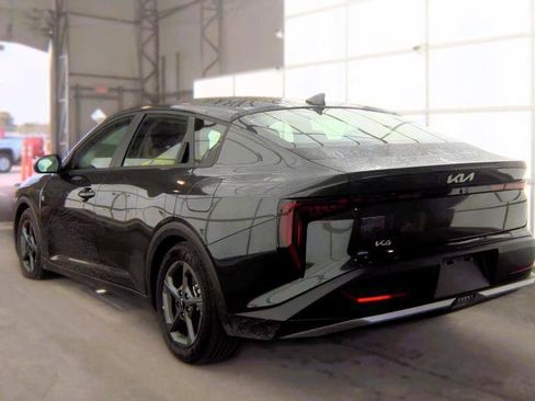Used 2025 Kia K4 FWD image 4