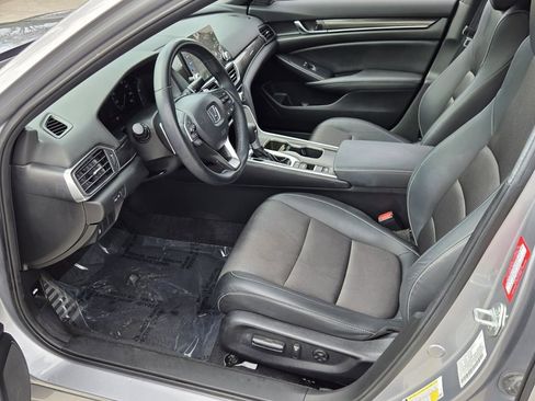 Used 2022 Honda Accord Sport image 10