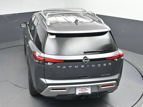 Certified 2025 Nissan Pathfinder Platinum FWD image 38