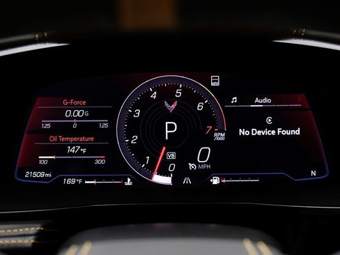 Used 2021 Chevrolet Corvette Stingray Premium Cpe w/ Engine Appearance Package RWD image 21