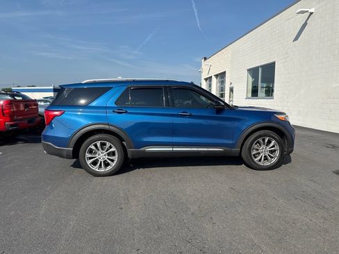 Used 2021 Ford Explorer Limited AWD/4WD image 6