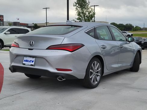 New 2026 Acura Integra FWD image 5