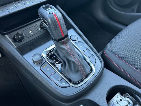 Used 2022 Hyundai Kona N Line image 15