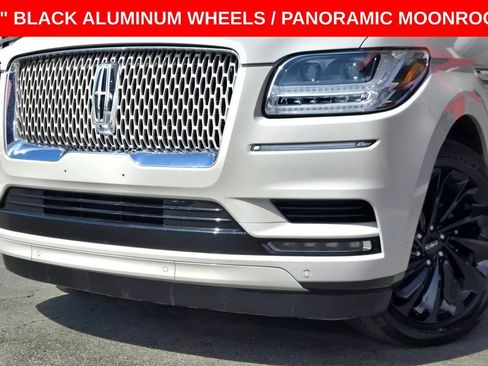 Used 2021 Lincoln Navigator Reserve AWD/4WD image 3