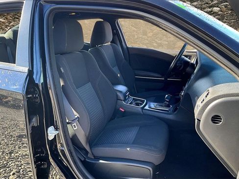 Used 2023 Dodge Charger SXT image 7