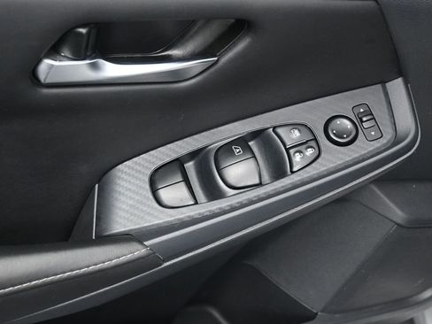 Used 2022 Nissan Sentra SV w/ Trunk Package image 14