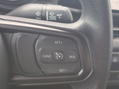 Used 2024 Jeep Wrangler Sport image 21