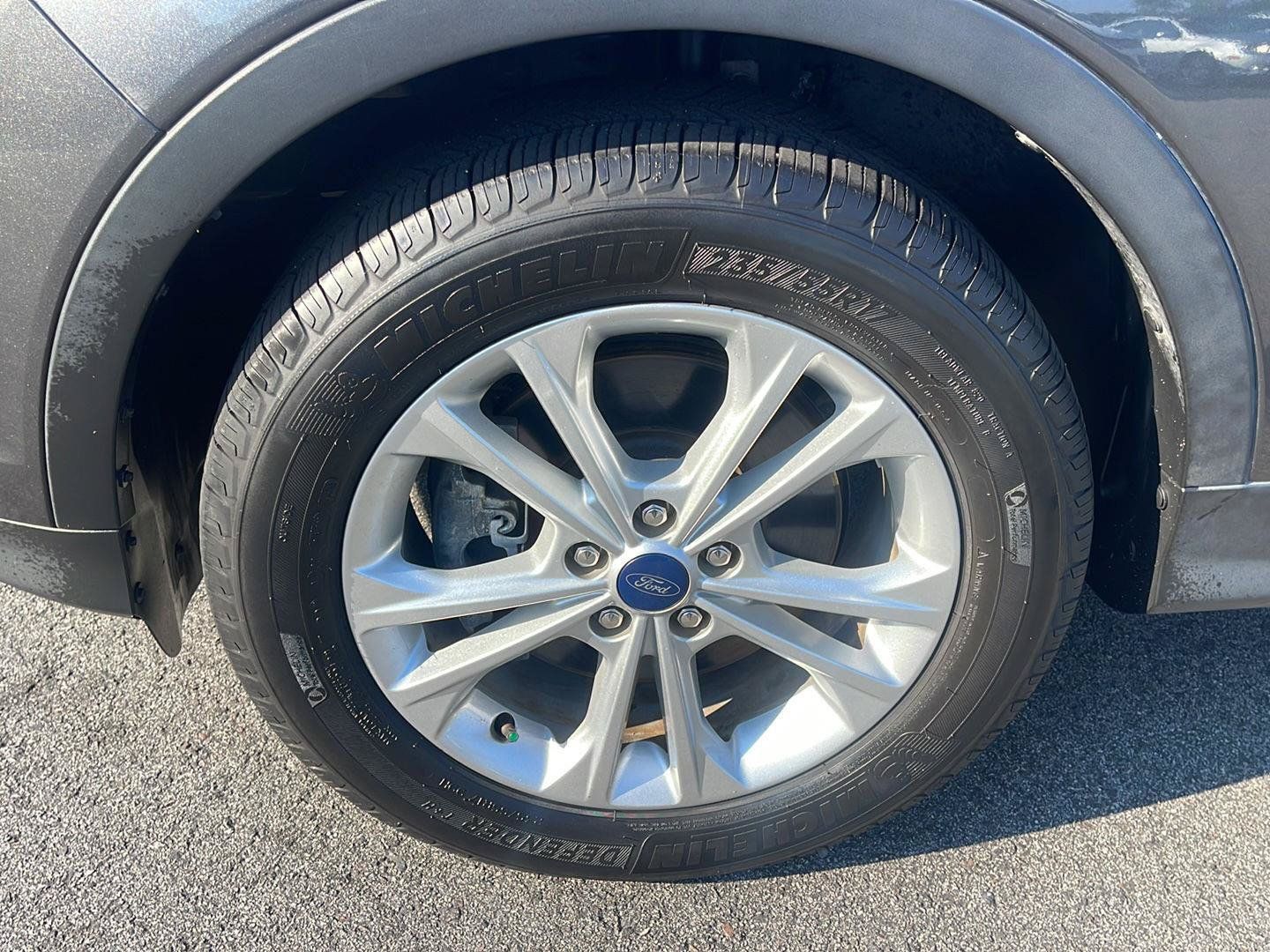 Used 2018 Ford Escape SE AWD/4WD image 13