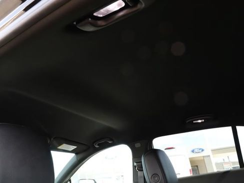 Used 2025 Cadillac XT4 Premium Luxury AWD/4WD image 20
