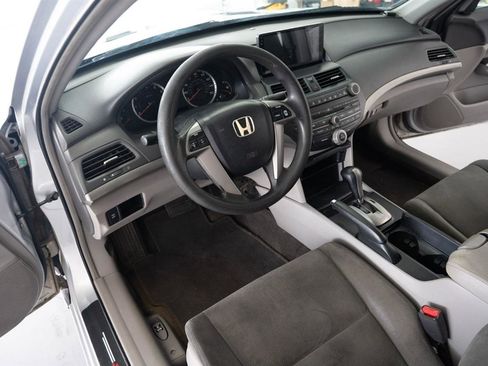 Used 2009 Honda Accord EX image 11