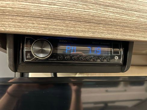 Used 2021 RAM ProMaster 3500 w/ Convenience Group image 35