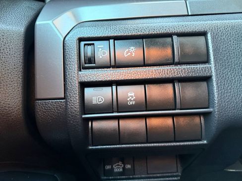 Used 2025 Toyota Tacoma Limited image 18