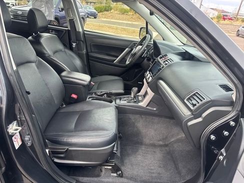 Used 2016 Subaru Forester 2.0XT Touring w/ Eyesight & Navigation System image 17