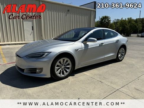 Used 2018 Tesla Model S 100D image 2