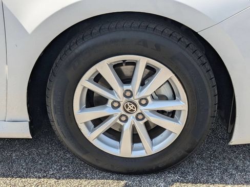 Used 2025 Toyota Camry LE FWD image 29